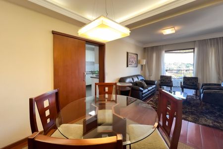 Apartamento à venda com 153m², 3 quartos e 2 vagasSala de Jantar