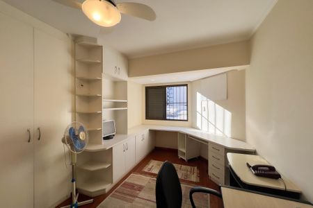 Apartamento à venda com 153m², 3 quartos e 2 vagasQuarto 2