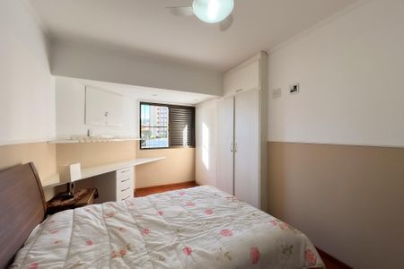 Apartamento à venda com 153m², 3 quartos e 2 vagasQuarto 1