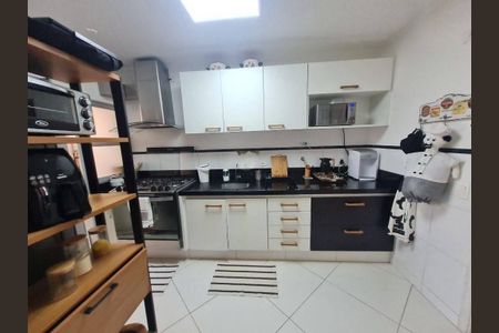 Apartamento à venda com 170m², 4 quartos e 2 vagas
