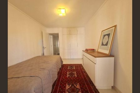 Apartamento à venda com 170m², 4 quartos e 2 vagas
