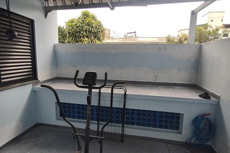 Quintal de apartamento à venda com 2 quartos, 72m² em Osvaldo Cruz, São Caetano do Sul