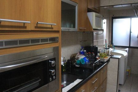 Apartamento à venda com 72m², 2 quartos e 1 vagaCozinha