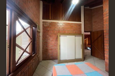 Casa à venda com 390m², 5 quartos e 2 vagas