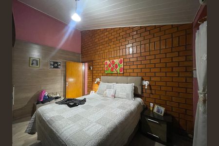 Casa à venda com 390m², 5 quartos e 2 vagas