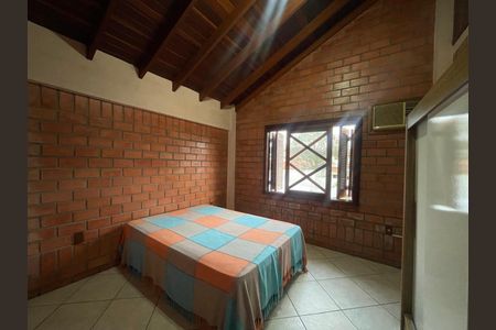 Casa à venda com 390m², 5 quartos e 2 vagas