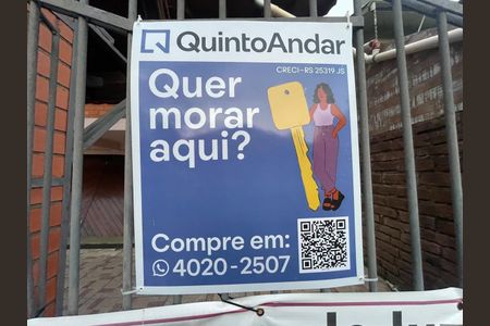 Casa à venda com 390m², 5 quartos e 2 vagas Casa à venda com 390m², 5 quartos e 2 vagasPlaca instalada em 09/06/2026 - Cod.COEY-1128