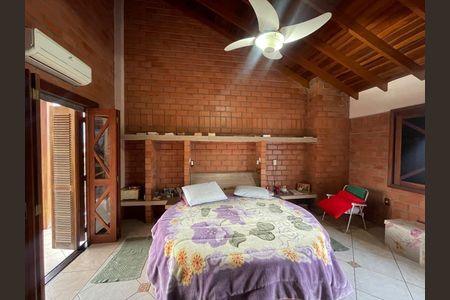 Casa à venda com 390m², 5 quartos e 2 vagas