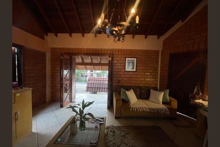 Casa à venda com 5 quartos, 390m² em Pinheiro, São Leopoldo