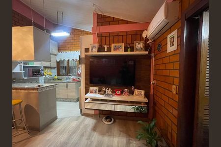 Casa à venda com 390m², 5 quartos e 2 vagas