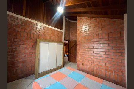 Casa à venda com 390m², 5 quartos e 2 vagas