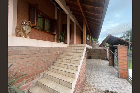 Casa à venda com 390m², 5 quartos e 2 vagas