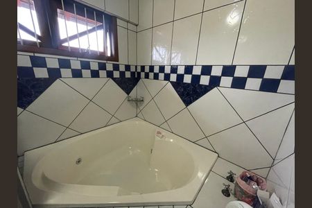 Casa à venda com 390m², 5 quartos e 2 vagas