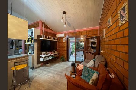 Casa à venda com 390m², 5 quartos e 2 vagas