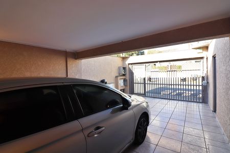 Casa à venda com 272m², 3 quartos e 4 vagasGaragem