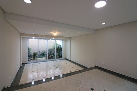 Sala  de casa à venda com 3 quartos, 272m² em Nova Petrópolis, São Bernardo do Campo