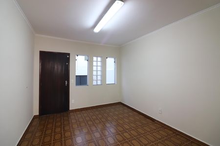 Casa à venda com 272m², 3 quartos e 4 vagasCopa 