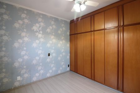 Casa à venda com 272m², 3 quartos e 4 vagasQuarto 3