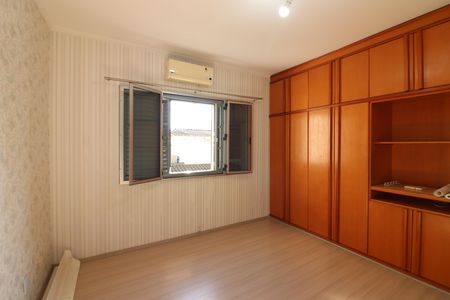 Casa à venda com 272m², 3 quartos e 4 vagasQuarto 2