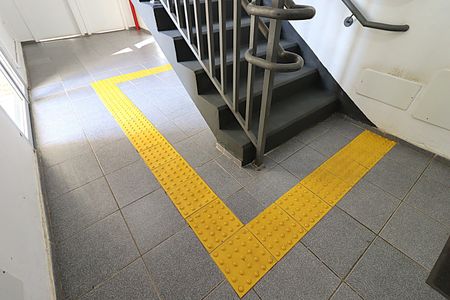 Apartamento à venda com 43m², 2 quartos e 1 vagaPiso piso podotátil