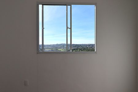Janela do Quarto 1 de apartamento à venda com 2 quartos, 43m² em Rubem Berta, Porto Alegre