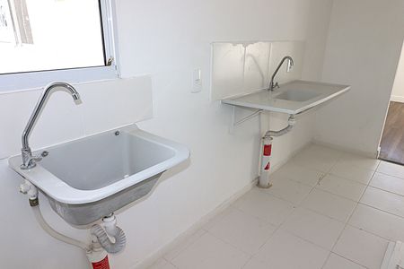 Apartamento à venda com 43m², 2 quartos e 1 vagaCozinha e Área de Serviço