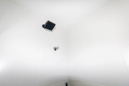 Banheiro de apartamento à venda com 1 quarto, 38m² em Vila Campanela, São Paulo