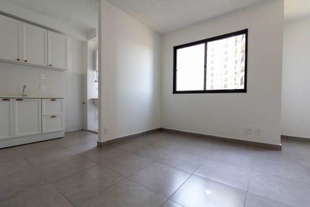 Apartamento para alugar com 38m², 1 quarto e sem vaga Apartamento para alugar com 38m², 1 quarto e sem vagaSala