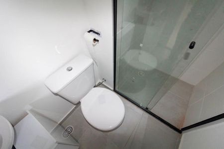 Apartamento para alugar com 38m², 1 quarto e sem vaga Apartamento para alugar com 38m², 1 quarto e sem vagaBanheiro
