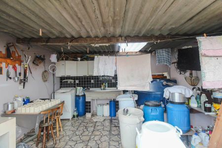 Casa à venda com 174m², 6 quartos e 2 vagas Casa à venda com 174m², 6 quartos e 2 vagasÁrea de Serviço