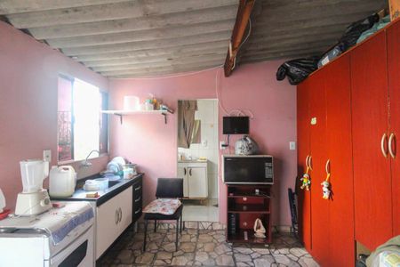 Casa à venda com 174m², 6 quartos e 2 vagas Casa à venda com 174m², 6 quartos e 2 vagasSuite 3