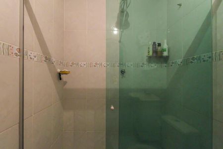 Casa à venda com 174m², 6 quartos e 2 vagas Casa à venda com 174m², 6 quartos e 2 vagasBanheiro da Suíte 2
