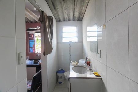 Casa à venda com 174m², 6 quartos e 2 vagas Casa à venda com 174m², 6 quartos e 2 vagasBanheiro da Suíte 3