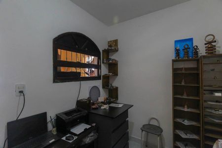Casa à venda com 174m², 6 quartos e 2 vagas Casa à venda com 174m², 6 quartos e 2 vagasSuite 2