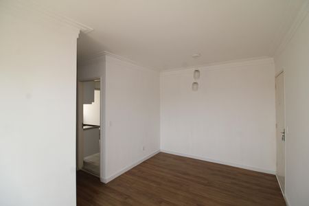 Sala de apartamento para alugar com 2 quartos, 50m² em Vila Roque, São Paulo