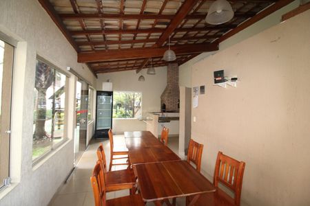 Apartamento para alugar com 50m², 2 quartos e 1 vagaÁrea Comum