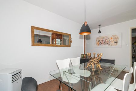 Apartamento para alugar com 112m², 2 quartos e 1 vaga Apartamento para alugar com 112m², 2 quartos e 1 vagaSala de Jantar
