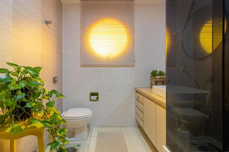 Apartamento para alugar com 112m², 2 quartos e 1 vaga Apartamento para alugar com 112m², 2 quartos e 1 vagaBanheiro da Suíte