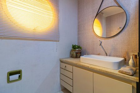Apartamento para alugar com 112m², 2 quartos e 1 vaga Apartamento para alugar com 112m², 2 quartos e 1 vagaBanheiro da Suíte