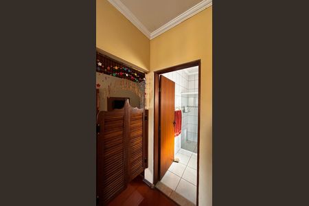 Casa à venda com 225m², 3 quartos e 2 vagas Casa à venda com 225m², 3 quartos e 2 vagasSuite - Closet
