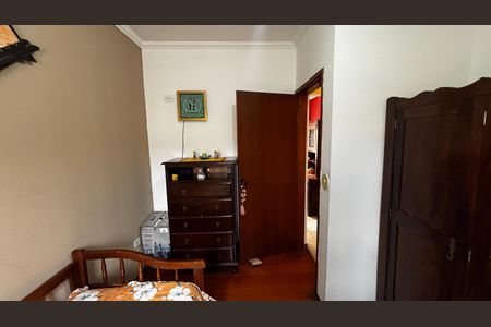 Casa à venda com 225m², 3 quartos e 2 vagas Casa à venda com 225m², 3 quartos e 2 vagasQuarto 1