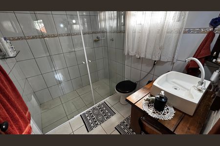 Casa à venda com 225m², 3 quartos e 2 vagas Casa à venda com 225m², 3 quartos e 2 vagasSuite - Banheiro
