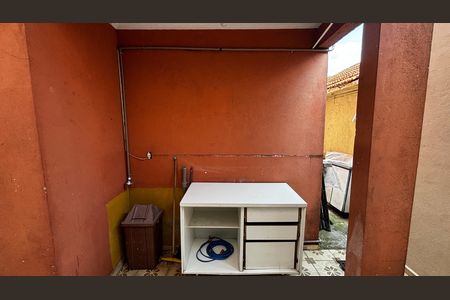 Casa para alugar com 88m², 2 quartos e sem vaga Casa para alugar com 88m², 2 quartos e sem vagaCorredor - Area de Serviço