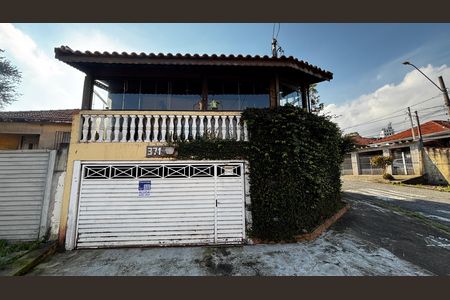 Casa para alugar com 88m², 2 quartos e sem vaga Casa para alugar com 88m², 2 quartos e sem vagaFachada