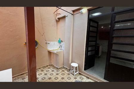 Casa para alugar com 88m², 2 quartos e sem vaga Casa para alugar com 88m², 2 quartos e sem vagaCorredor - Area de Serviço