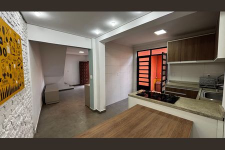 Casa para alugar com 88m², 2 quartos e sem vaga Casa para alugar com 88m², 2 quartos e sem vagaCozinha