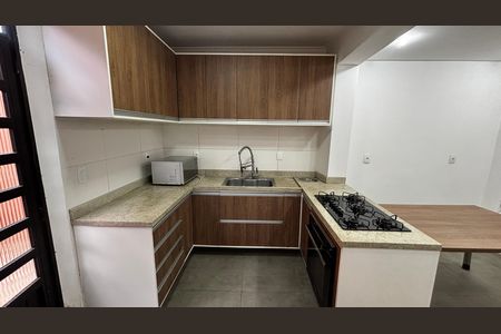Casa para alugar com 88m², 2 quartos e sem vaga Casa para alugar com 88m², 2 quartos e sem vagaCozinha