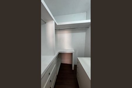 Casa para alugar com 88m², 2 quartos e sem vaga Casa para alugar com 88m², 2 quartos e sem vagaQuarto 1 - Closet