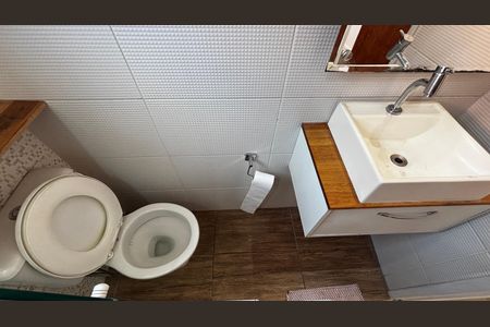 Casa para alugar com 88m², 2 quartos e sem vaga Casa para alugar com 88m², 2 quartos e sem vagaBanheiro