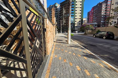 Apartamento para alugar com 74m², 1 quarto e 1 vagaFachada